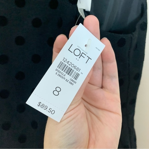 [LOFT] Women's Size:8 Black Velvet Polka Dot Fit & Flare Sleeveless Dress - Picture 5 of 9